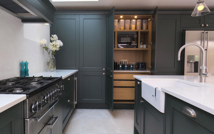 Traditonal Kitchen - Highland Green