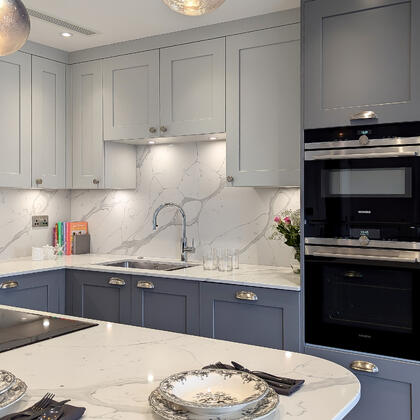 Planning a U-Shape Kitchen design Layout