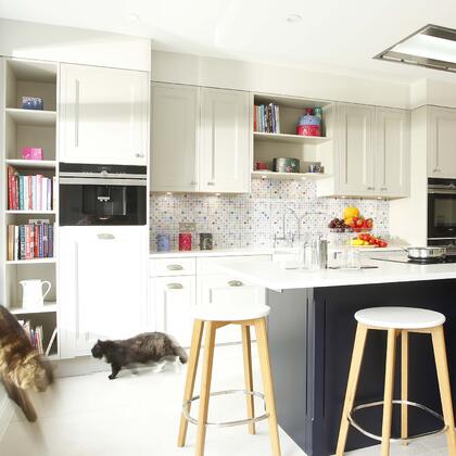 Purbeck Stone Shaker