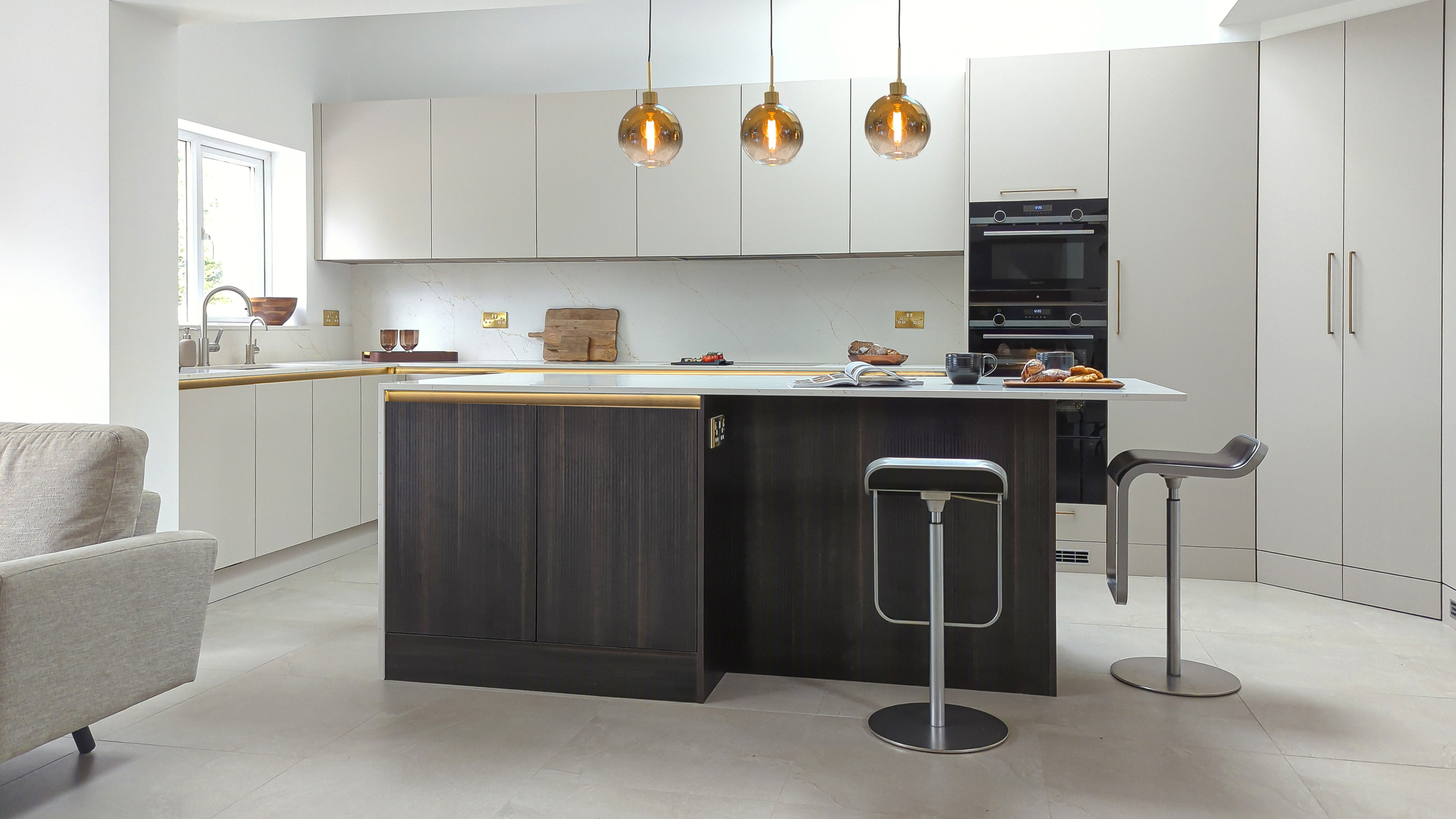 Matt Cashmere and Marshwood Kitchen in Buckhurst Hill